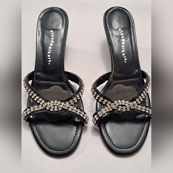 Cloudwalkers Angel Slip On Heels With Embellishments         Size 10W - Picture 2 of 9